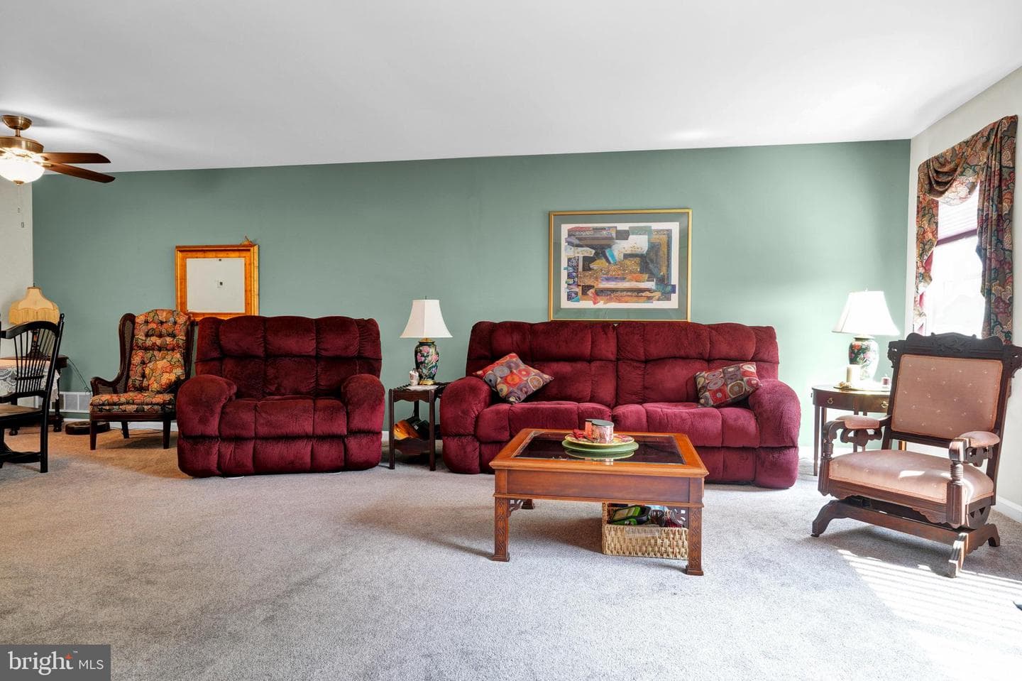 202 Thia Court photo 10
