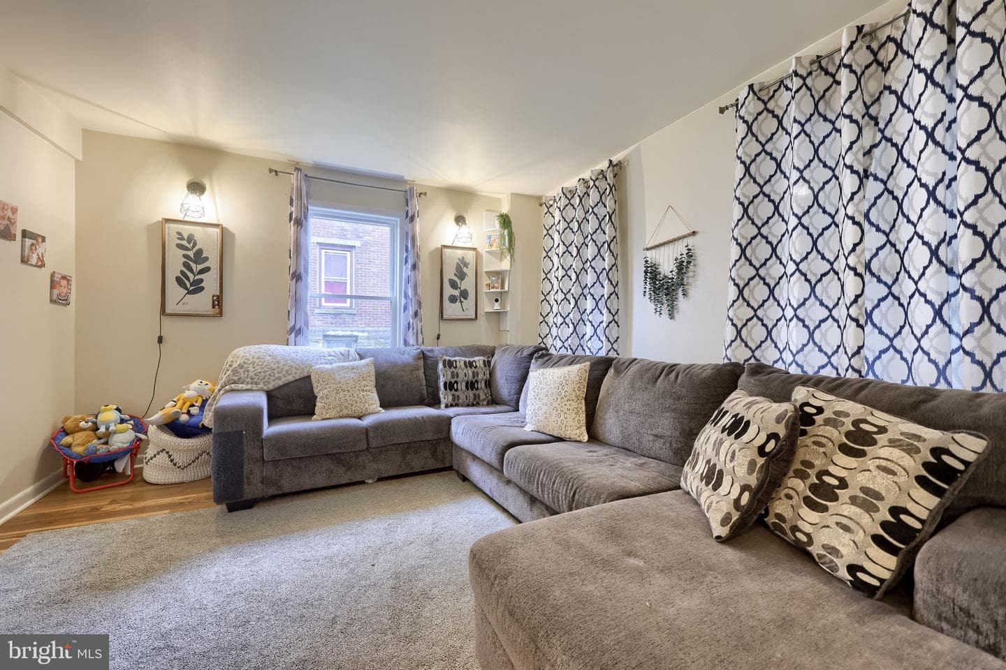 123 Murray Avenue photo 6