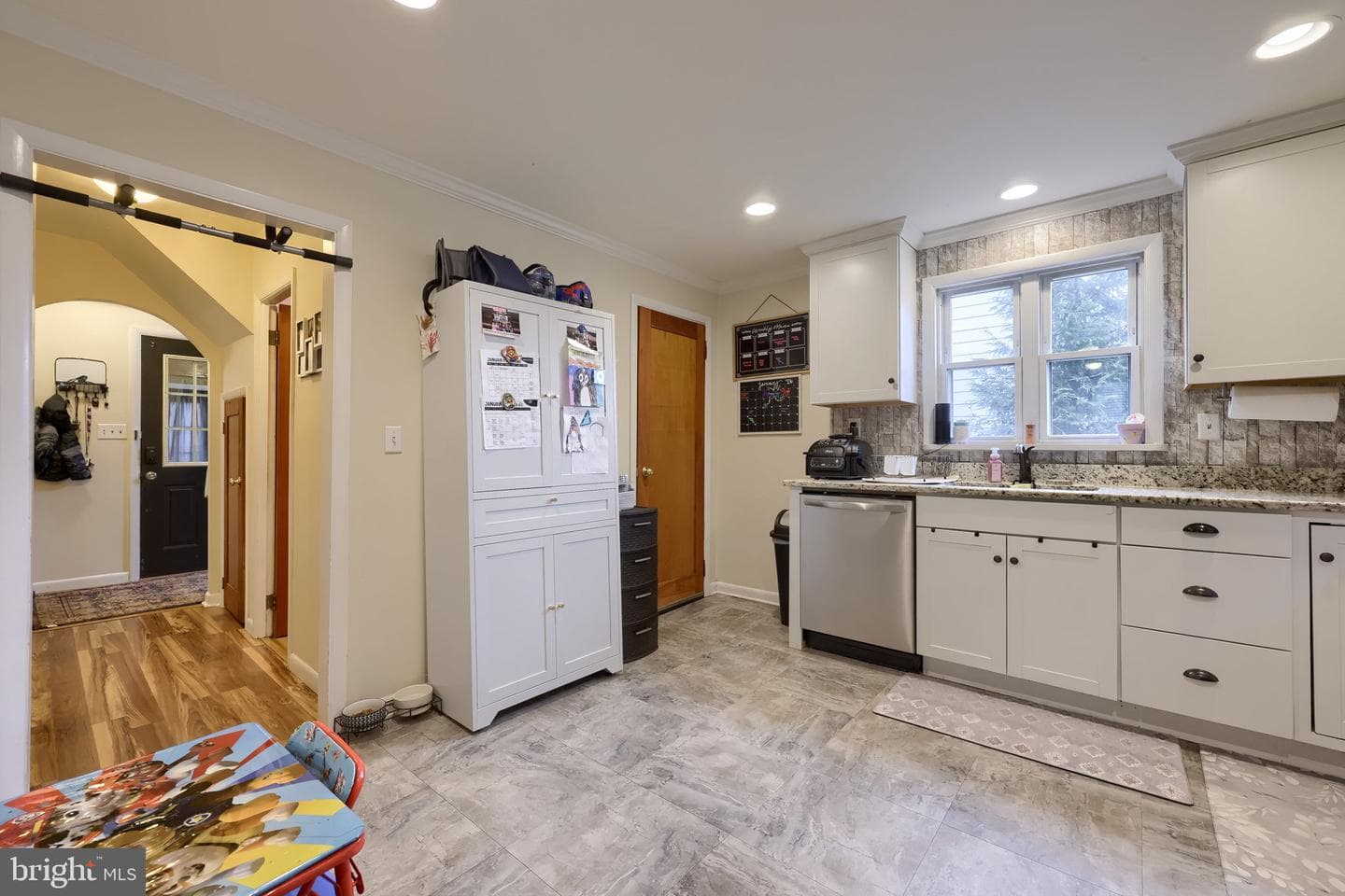 123 Murray Avenue photo 9