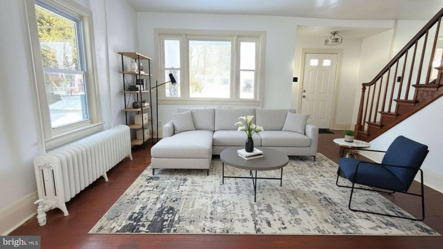 11 Newport Avenue photo 2