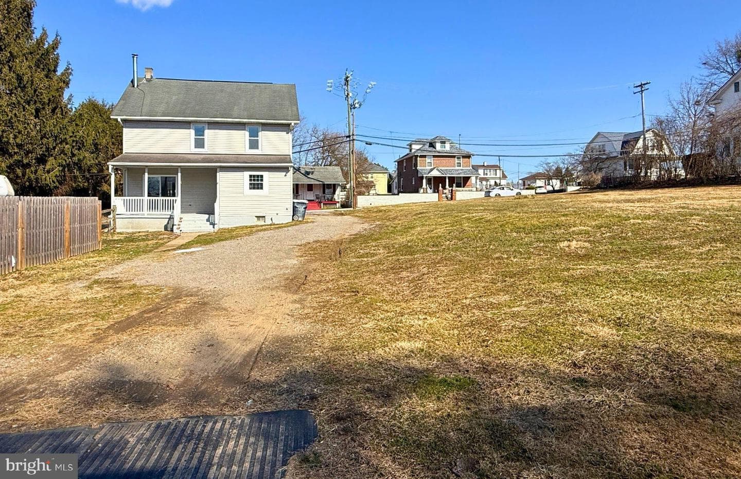 11 Newport Avenue photo 23