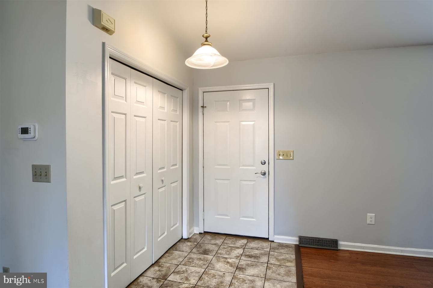 401 Dalton Road photo 11