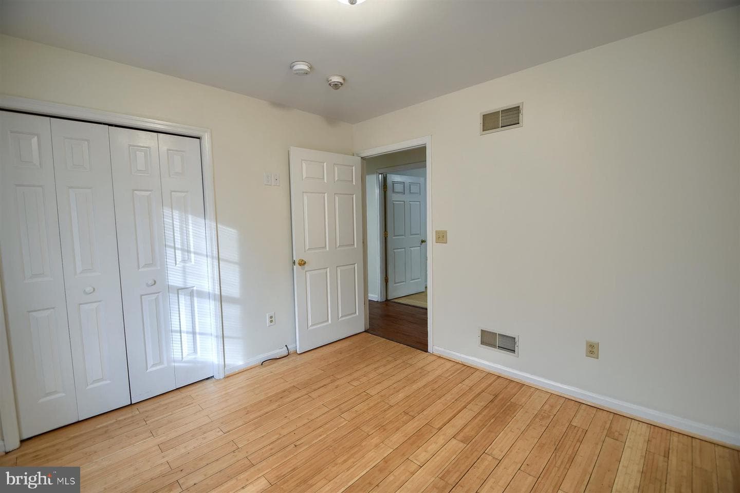 401 Dalton Road photo 23