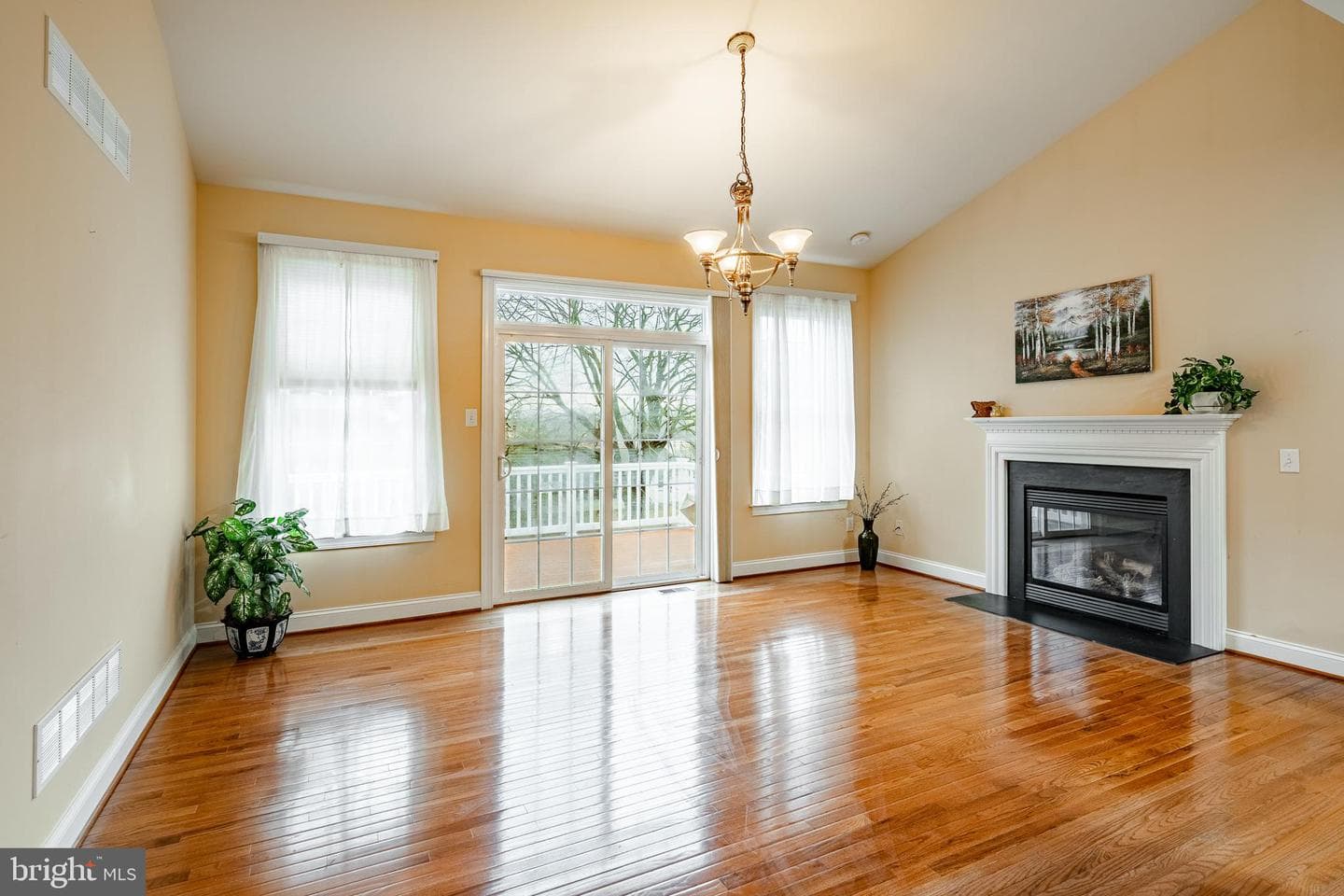 121 Augusta Drive photo 14