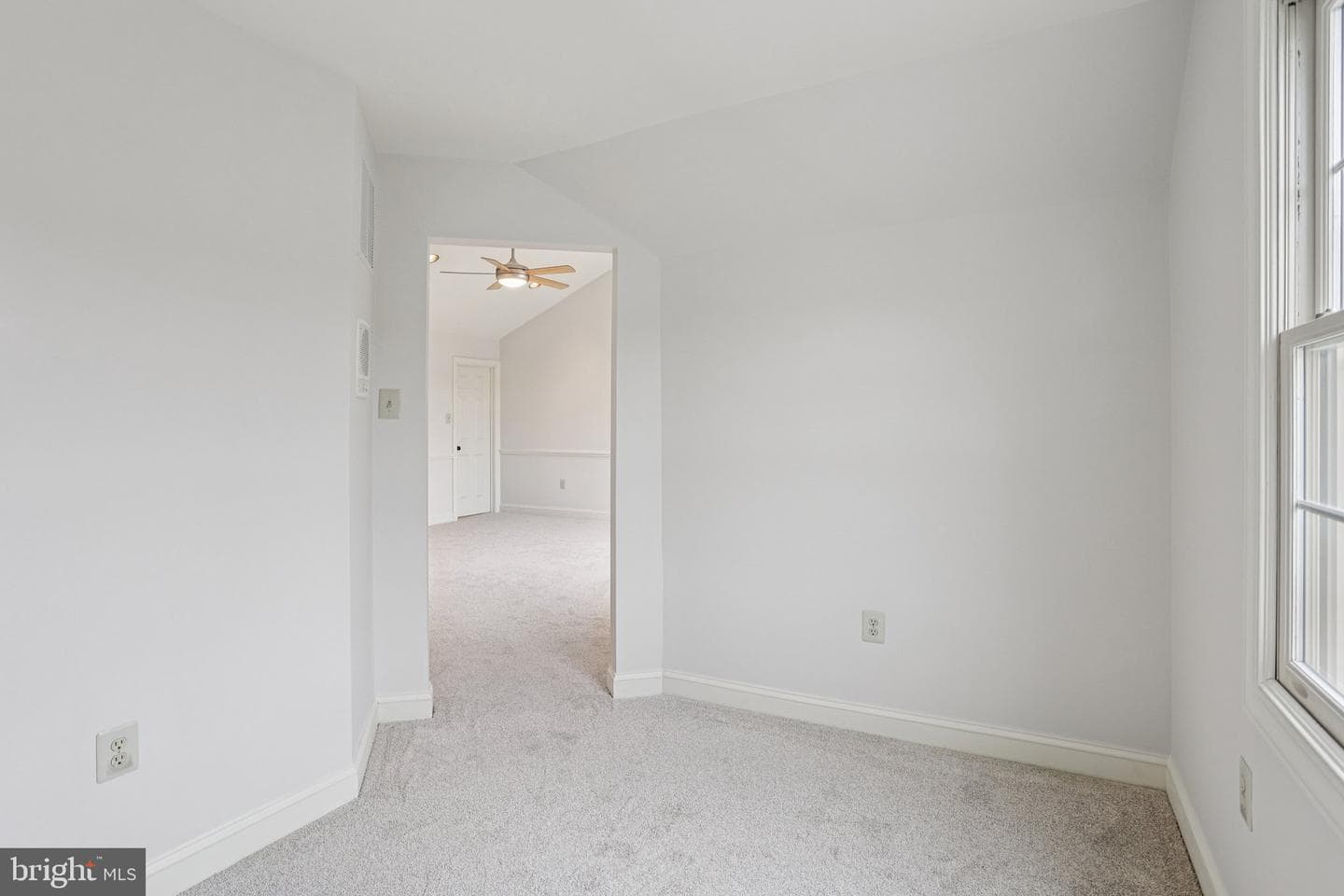 82 Granville Way photo 38