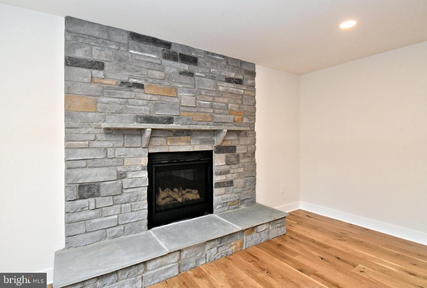 203 Pine Drive photo 32