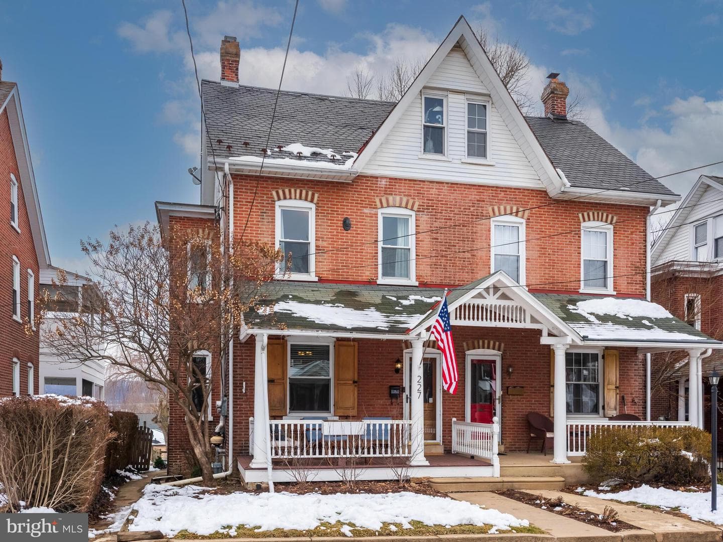 227 Highland Avenue photo 2