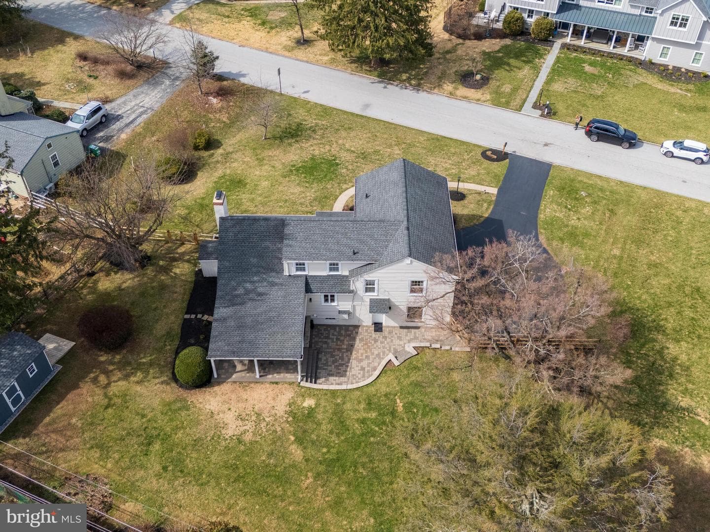 125 Clover Hill Lane photo 2