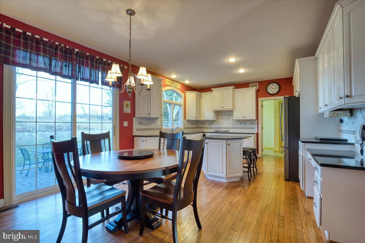 105 Brimful Drive photo 11