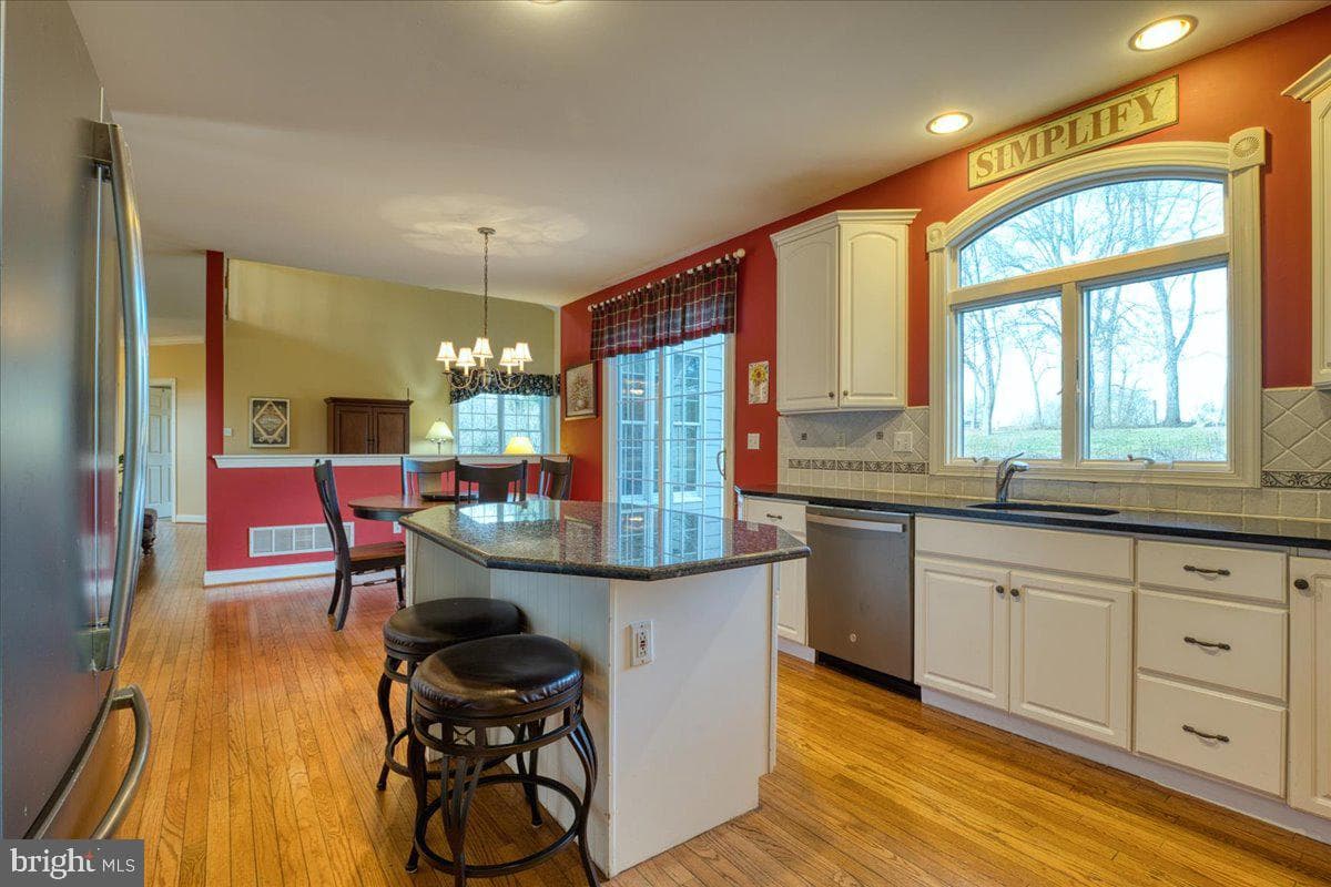 105 Brimful Drive photo 12