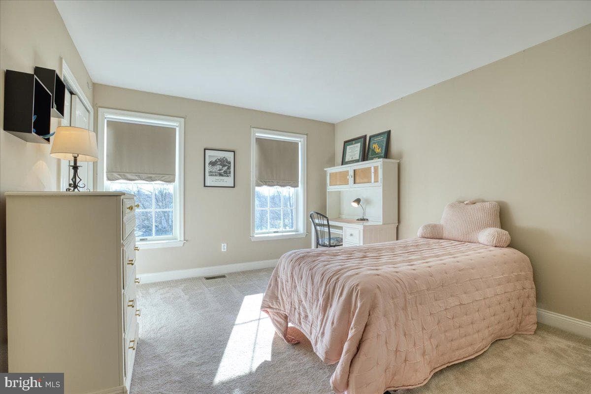 105 Brimful Drive photo 37