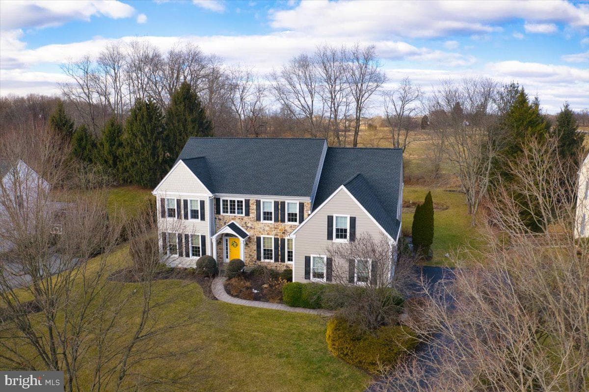 105 Brimful Drive photo 60