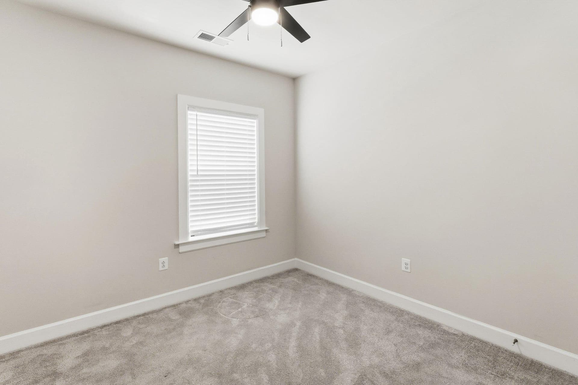 1716 Frost Lane photo 31