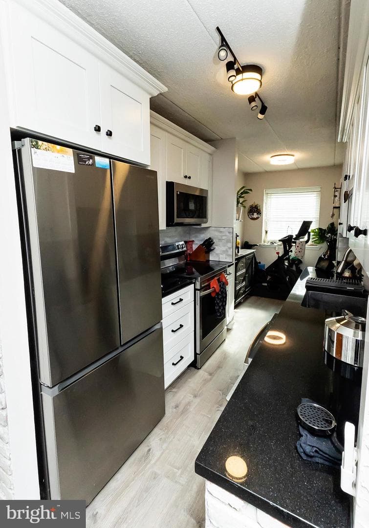 1508 Valley Drive photo 15