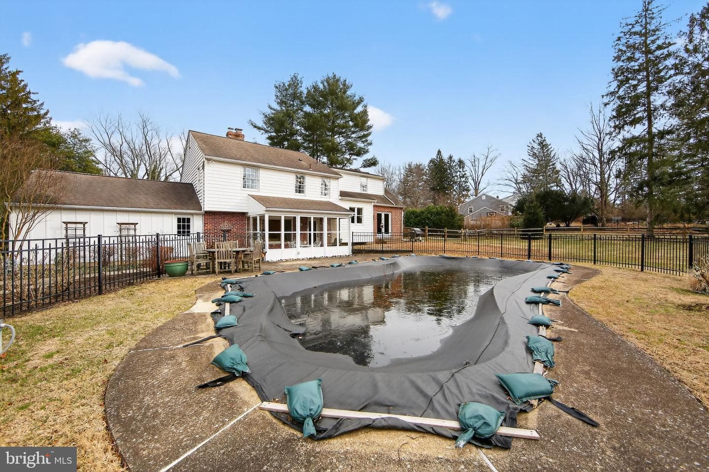 850 Farragut Road photo 35