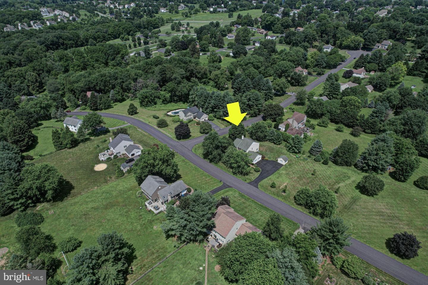17 Nottingham Drive photo 2