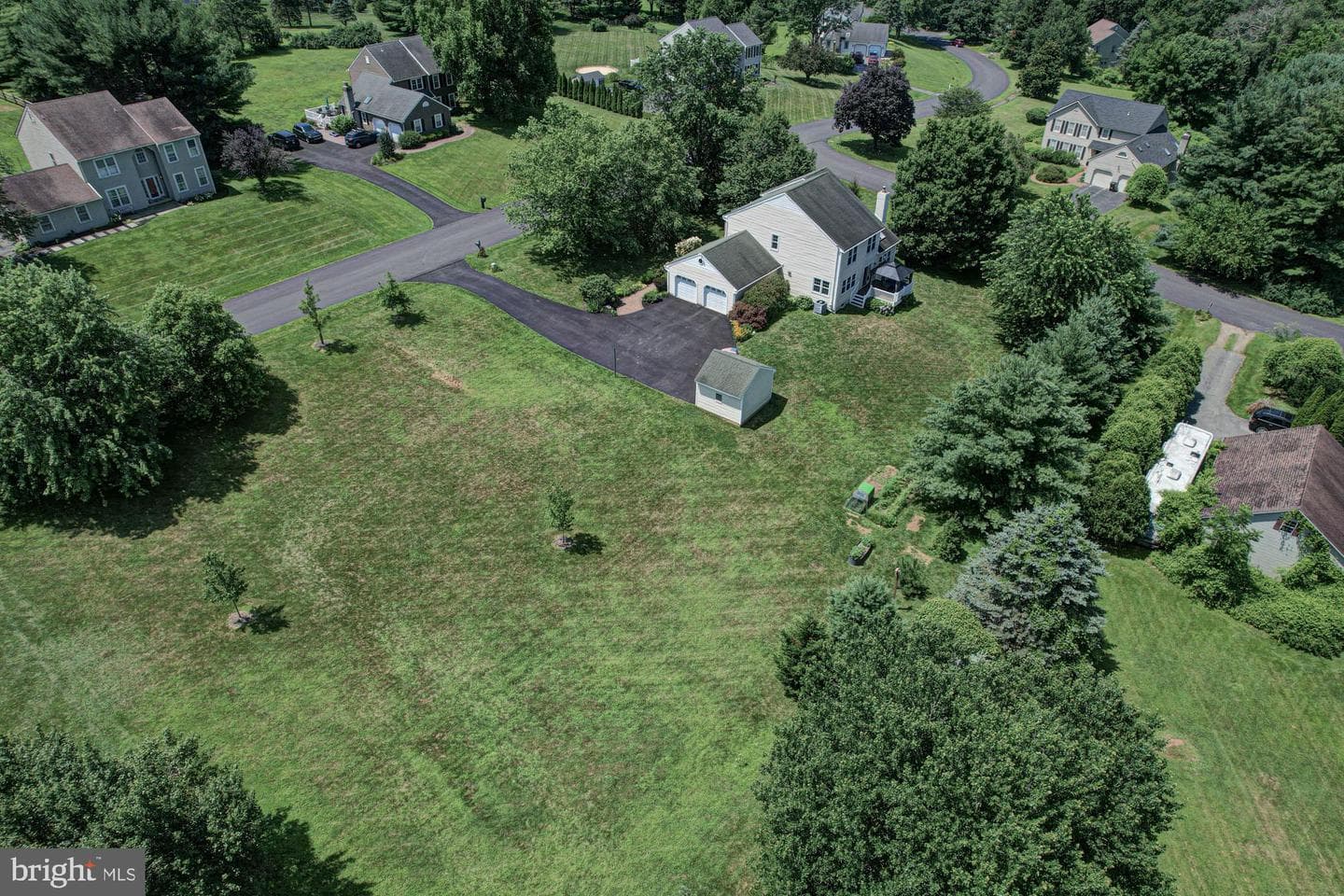 17 Nottingham Drive photo 4