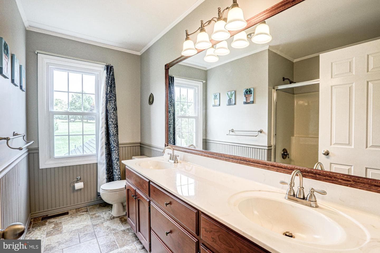 17 Nottingham Drive photo 41