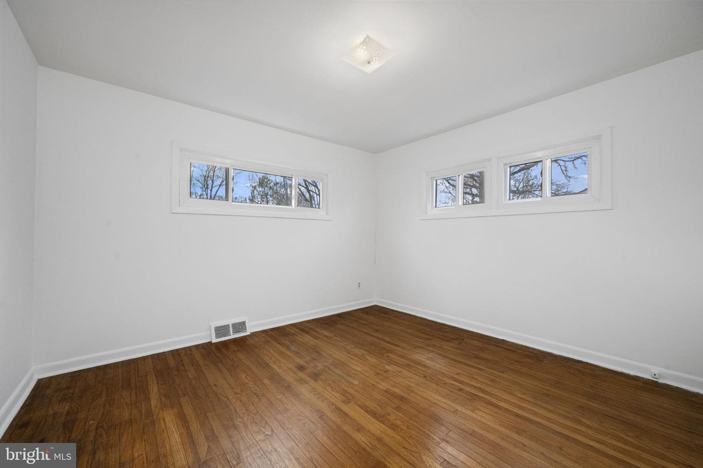 503 W Anderson Avenue photo 12