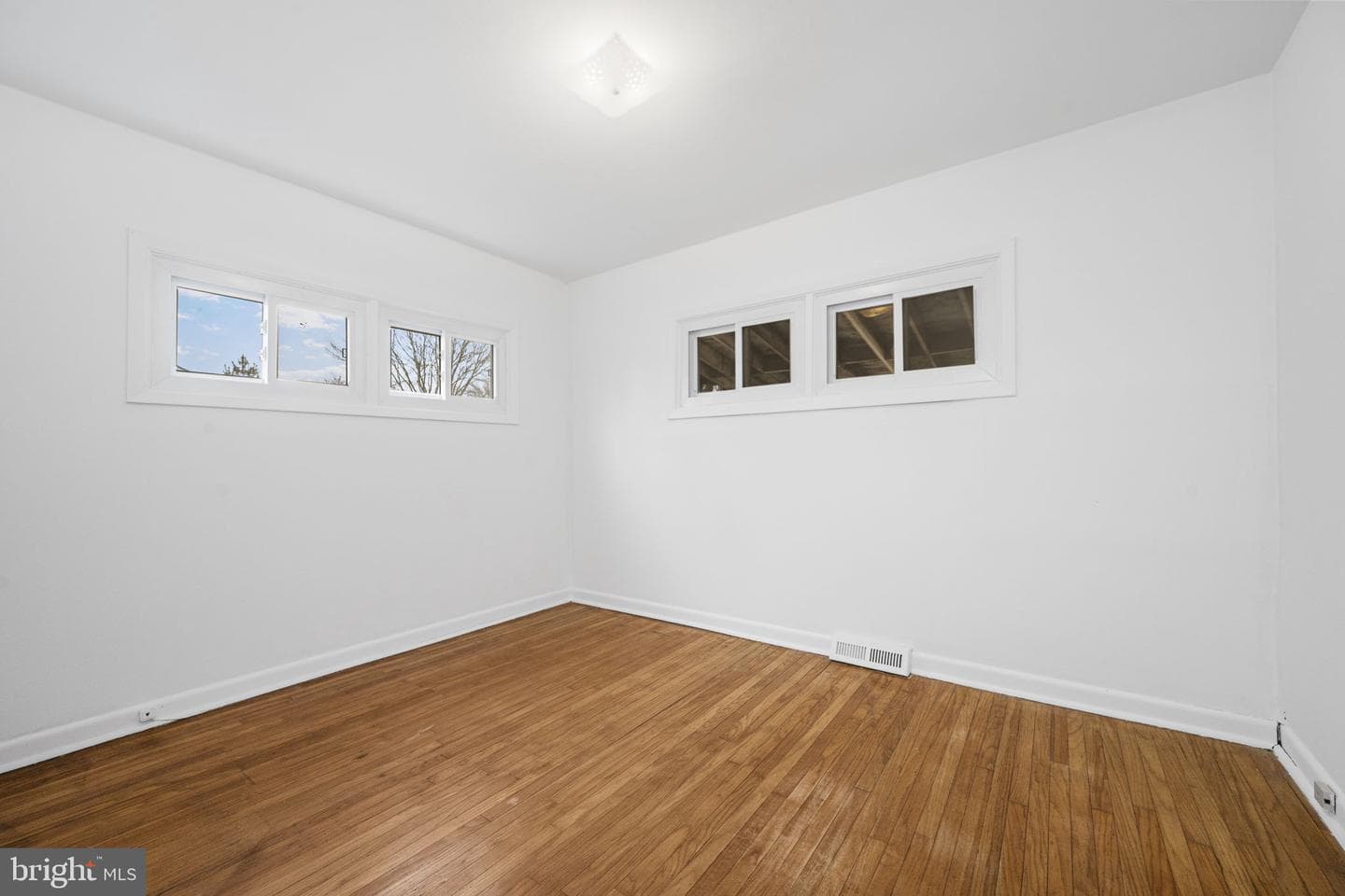 503 W Anderson Avenue photo 13