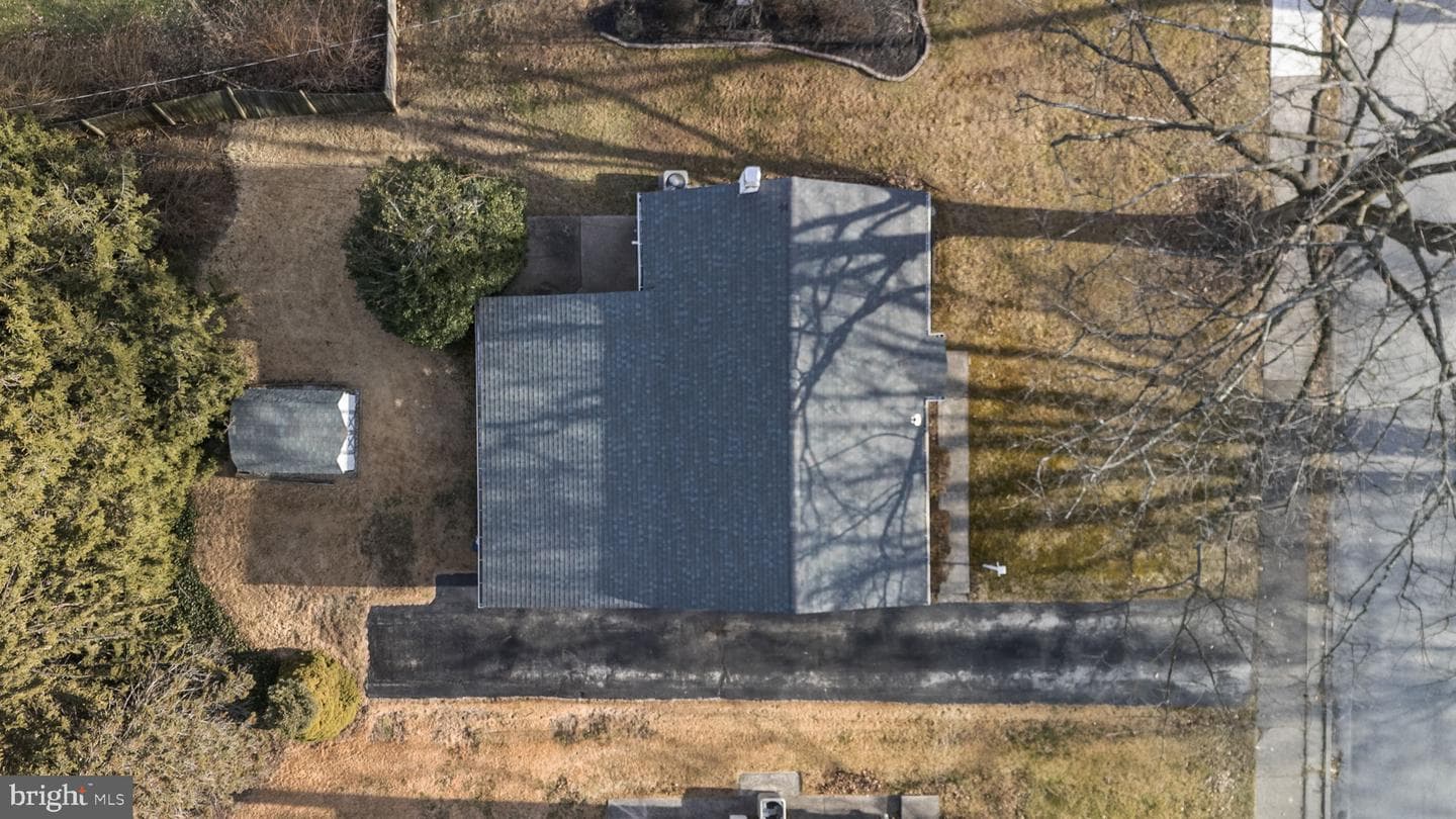 503 W Anderson Avenue photo 23