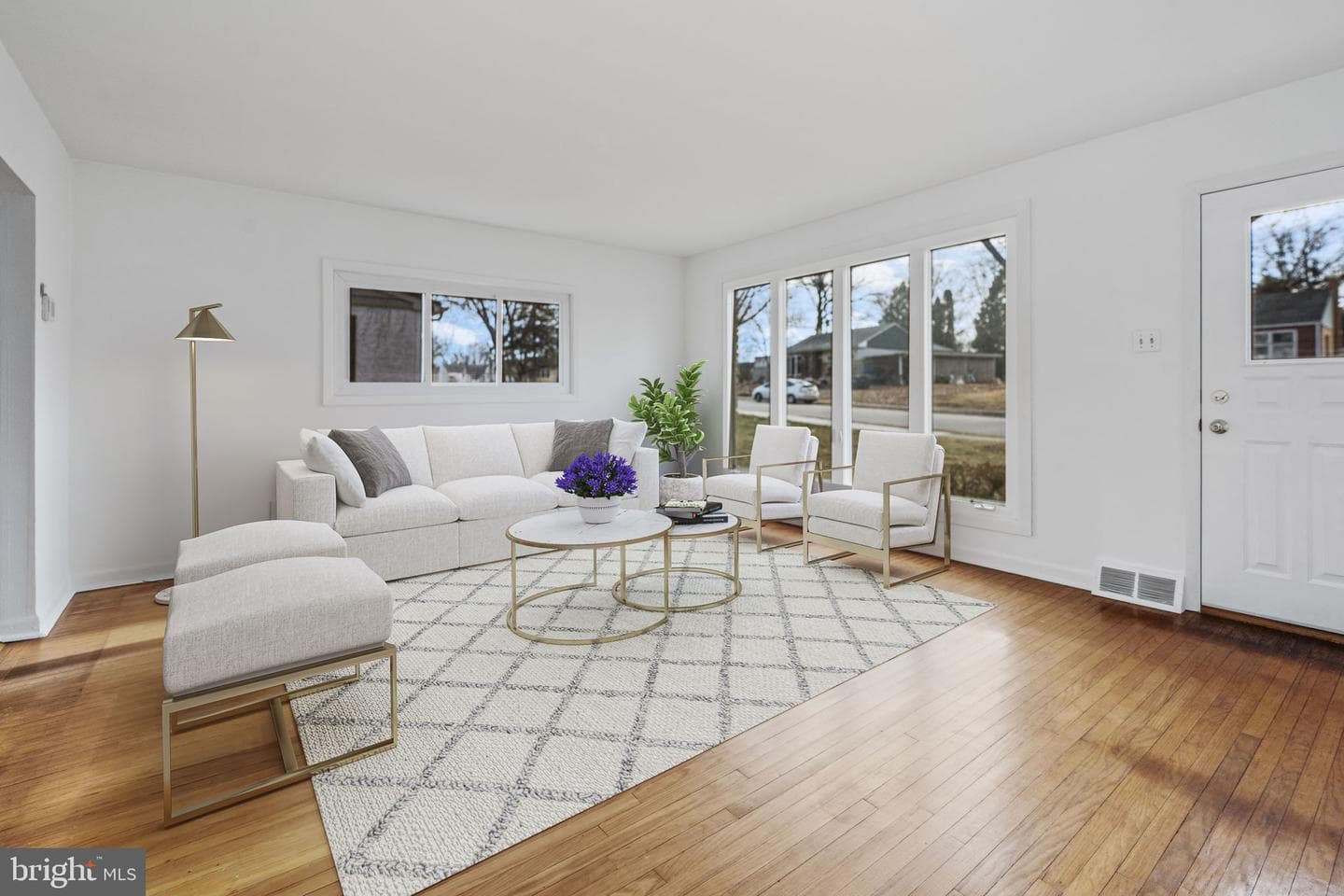 503 W Anderson Avenue photo 4