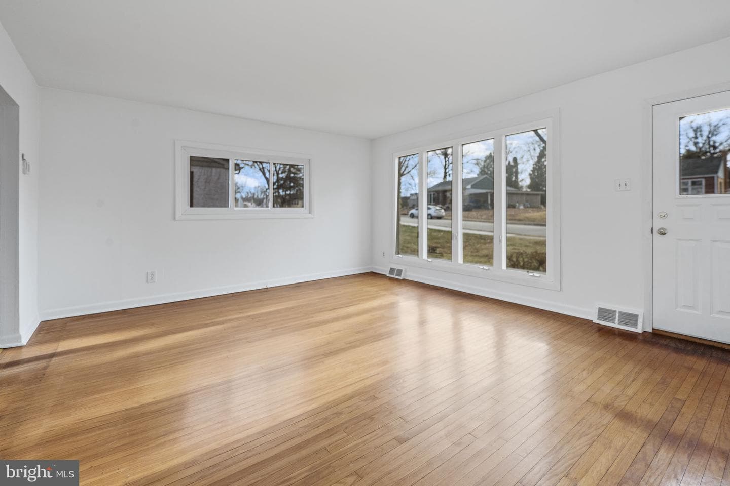 503 W Anderson Avenue photo 6