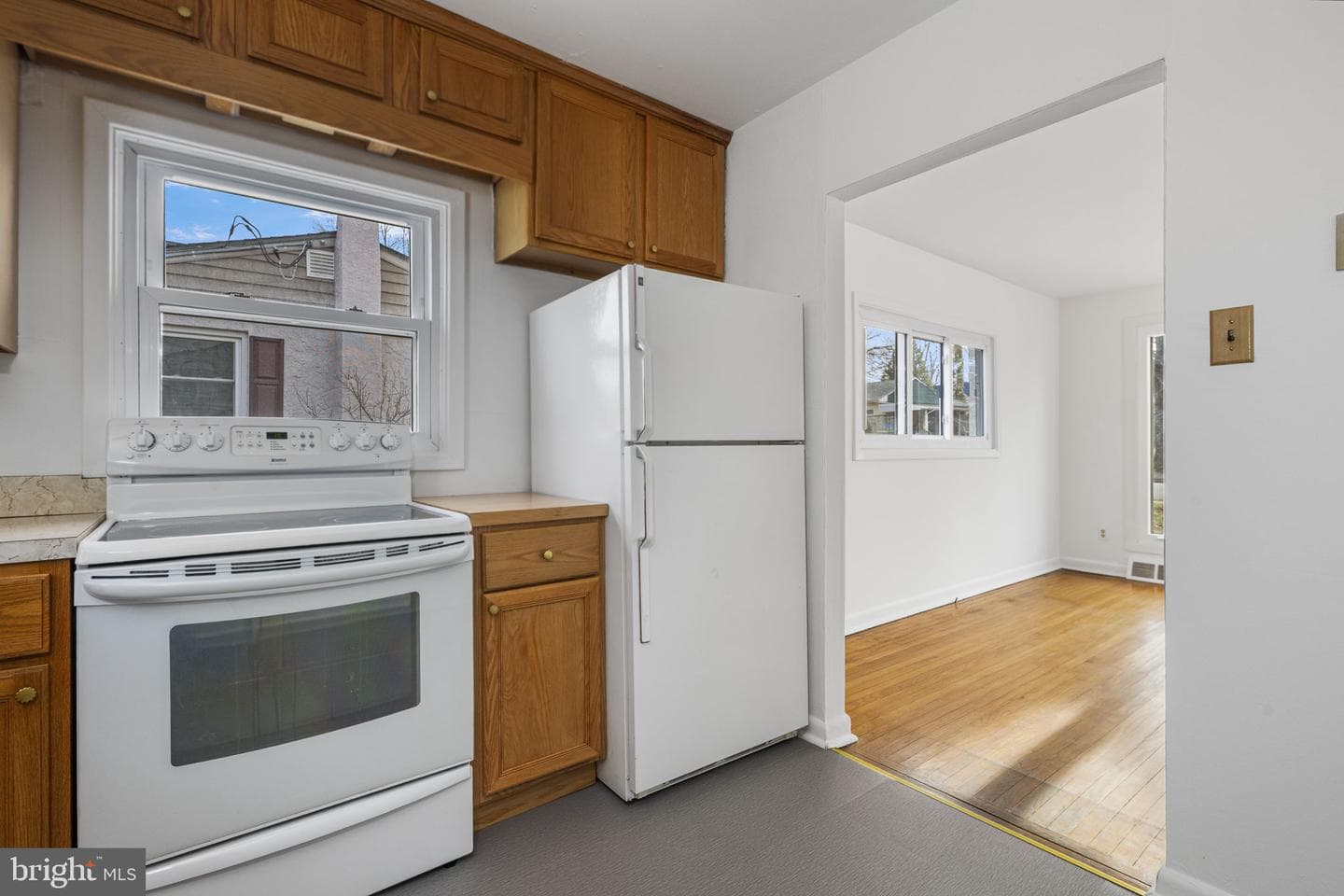 503 W Anderson Avenue photo 9