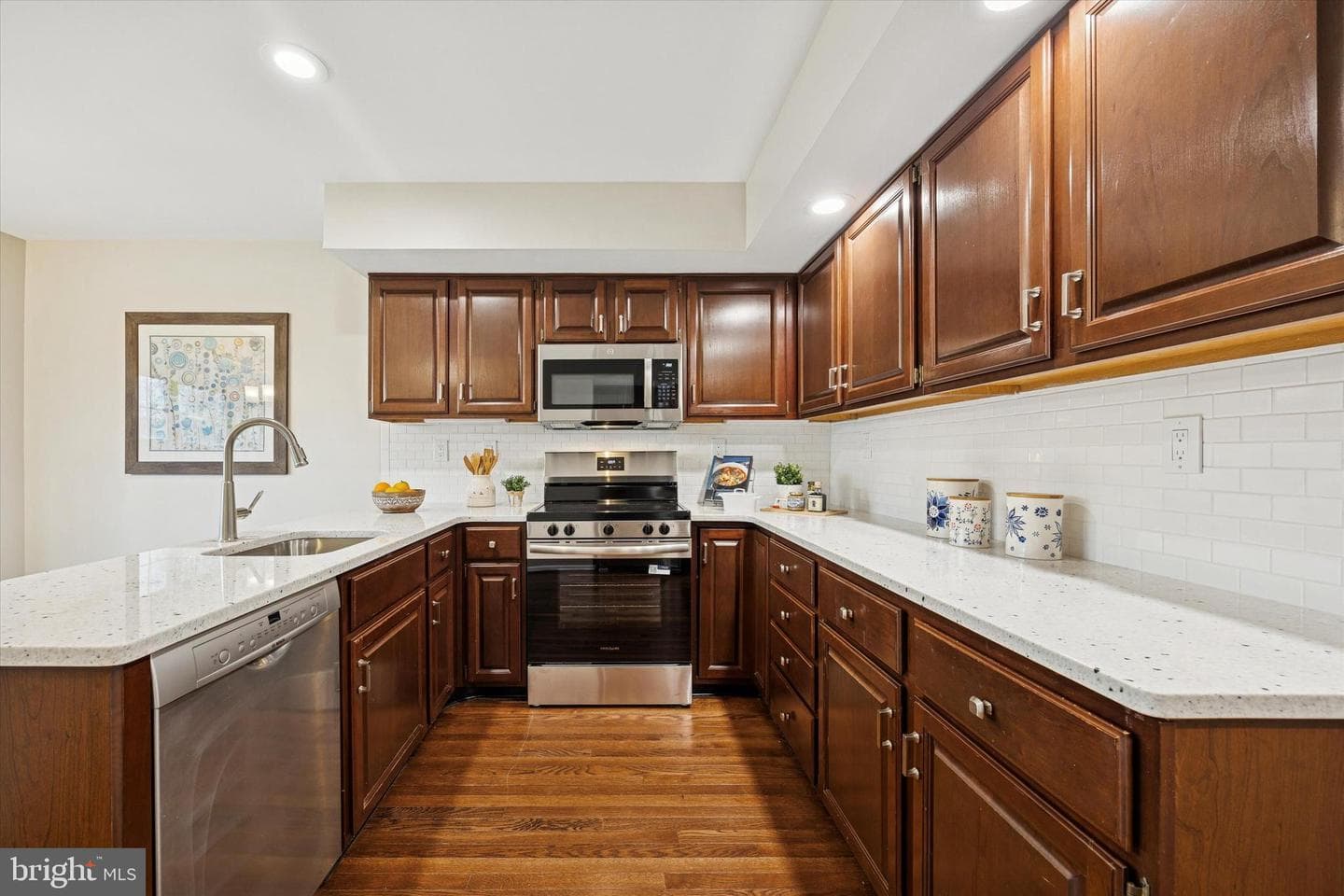 1203 Durham Court photo 10