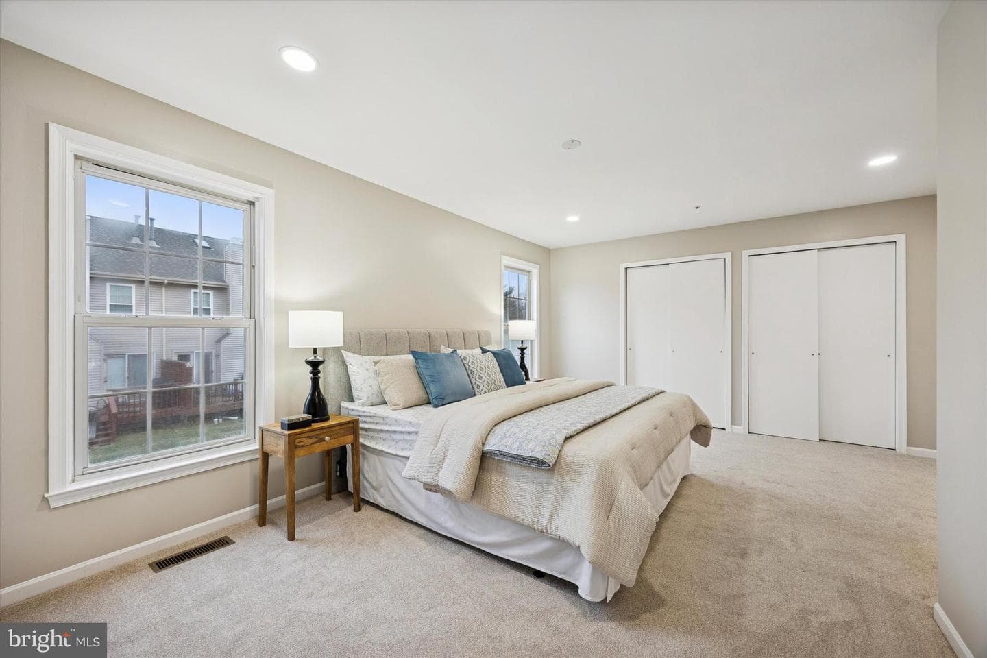 1203 Durham Court photo 18