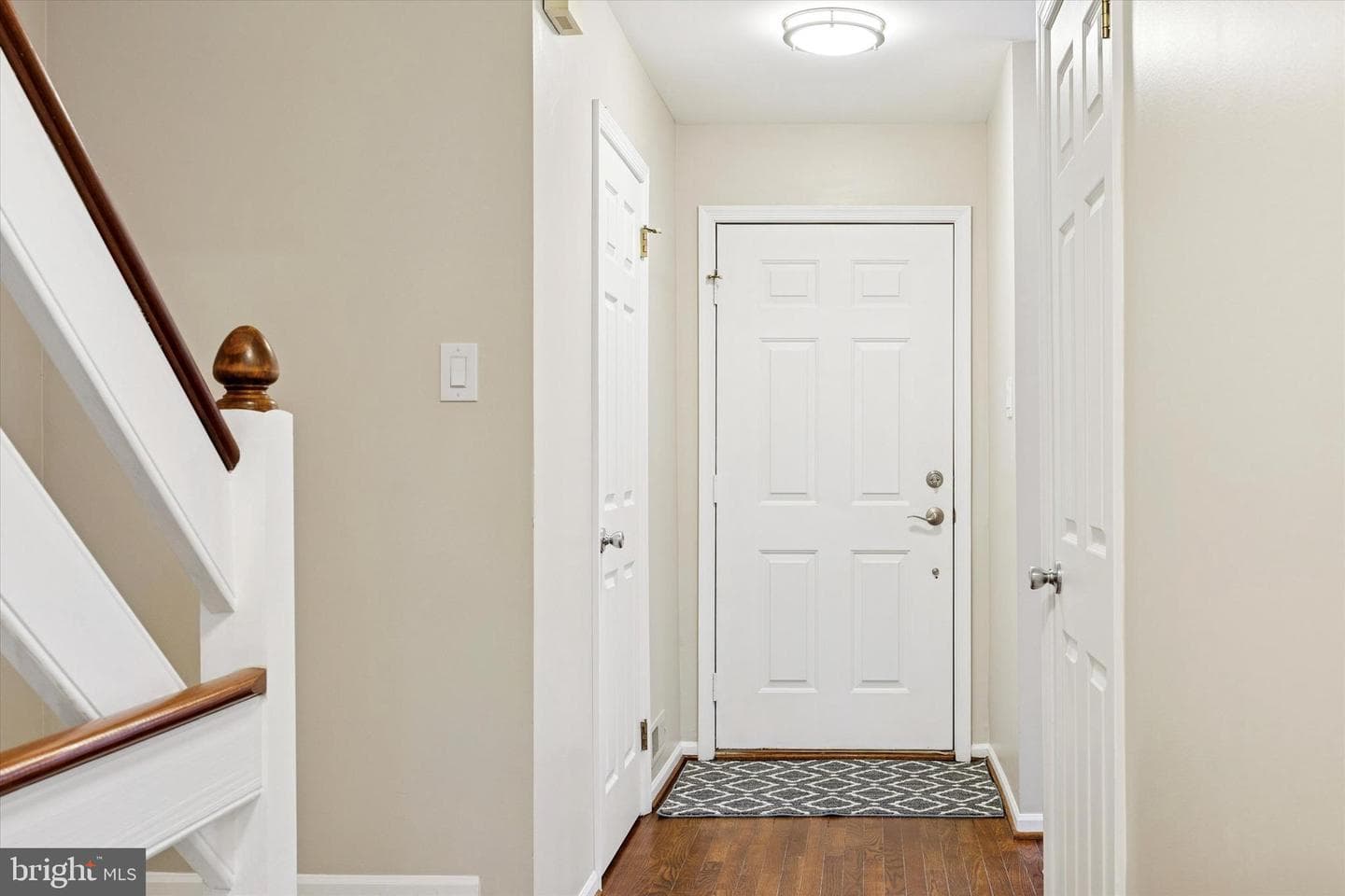 1203 Durham Court photo 3