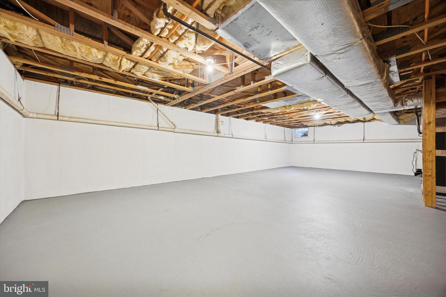 1203 Durham Court photo 31