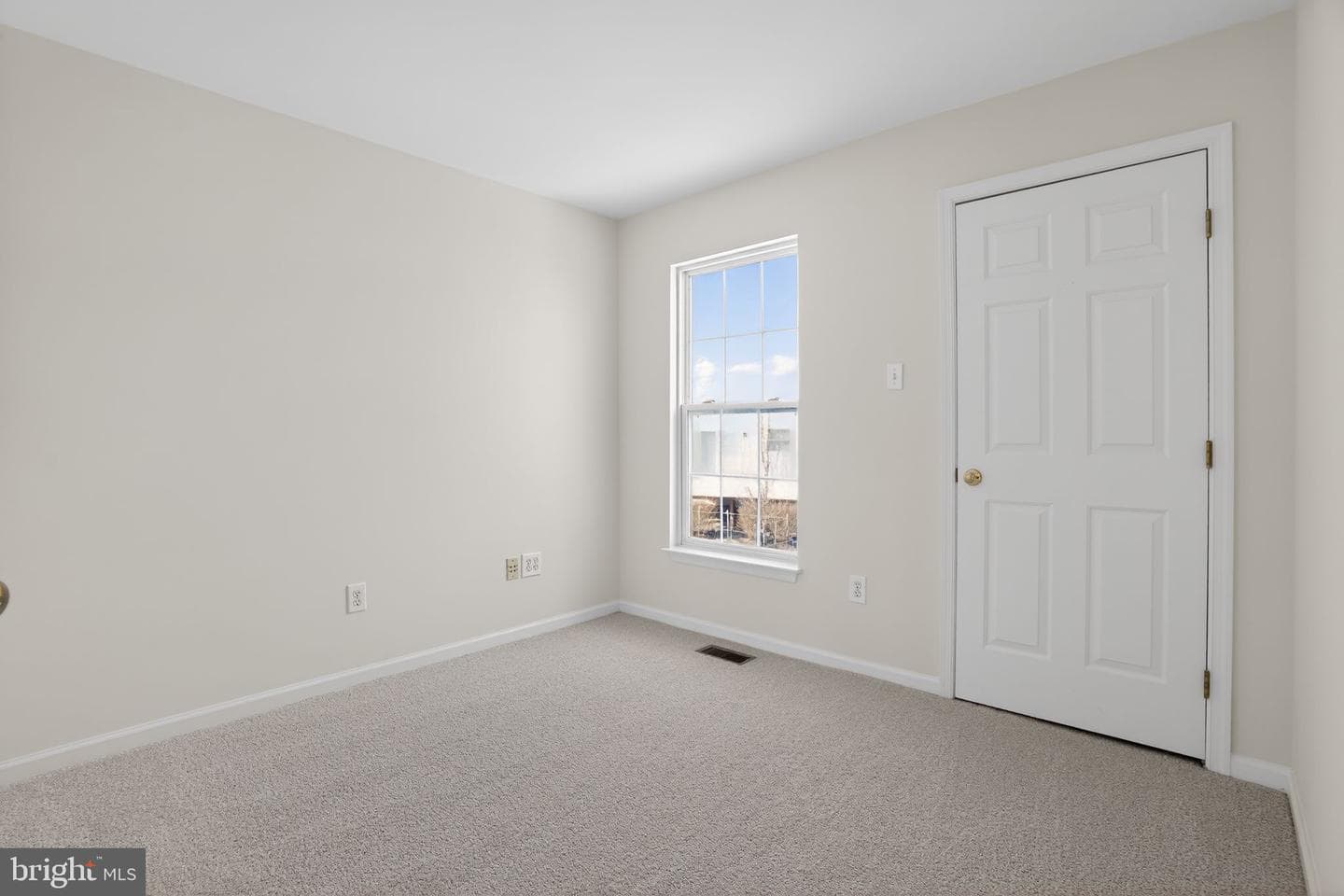 886 S York Drive photo 33