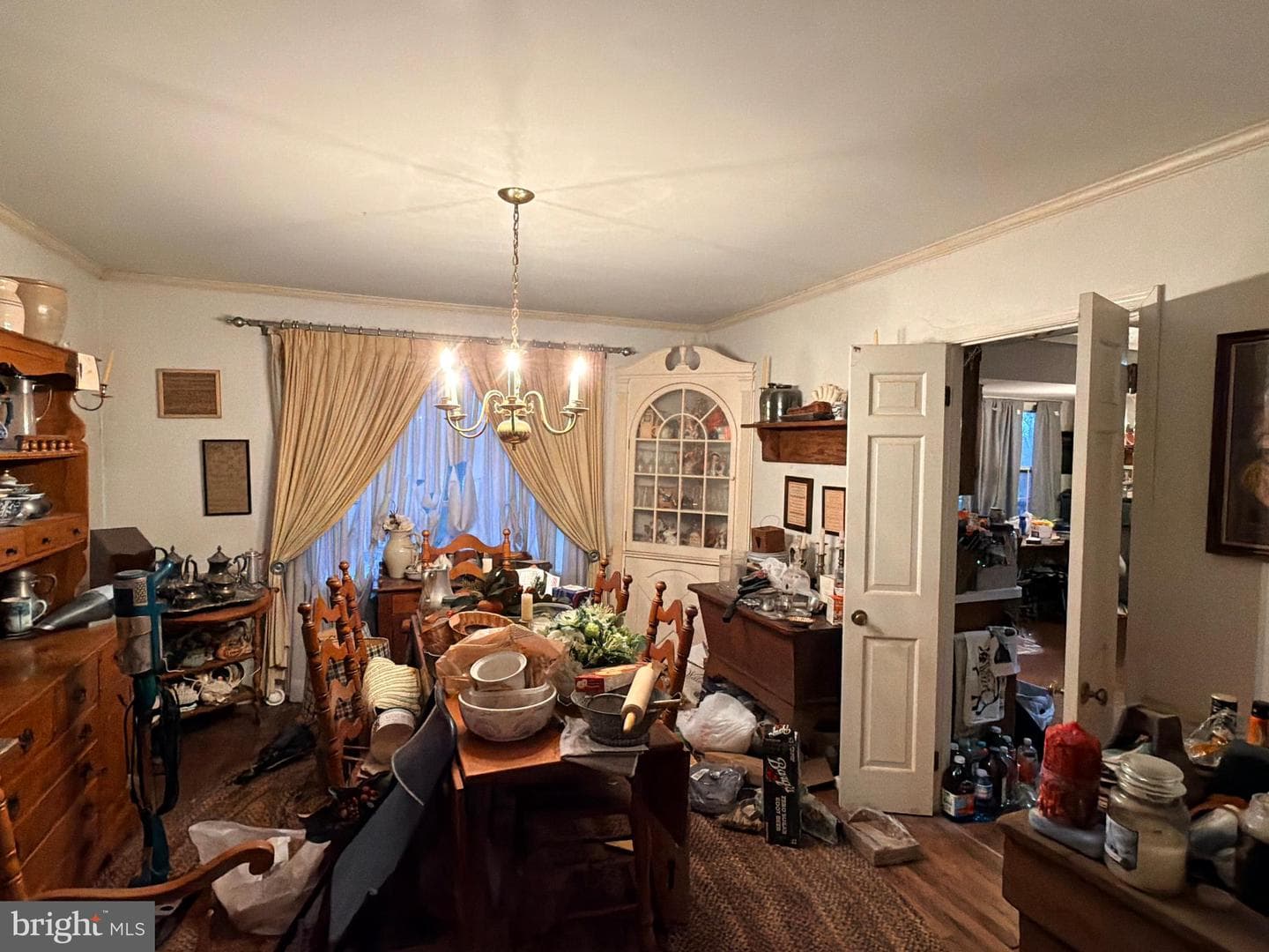 1038 Edgewood Chase photo 6