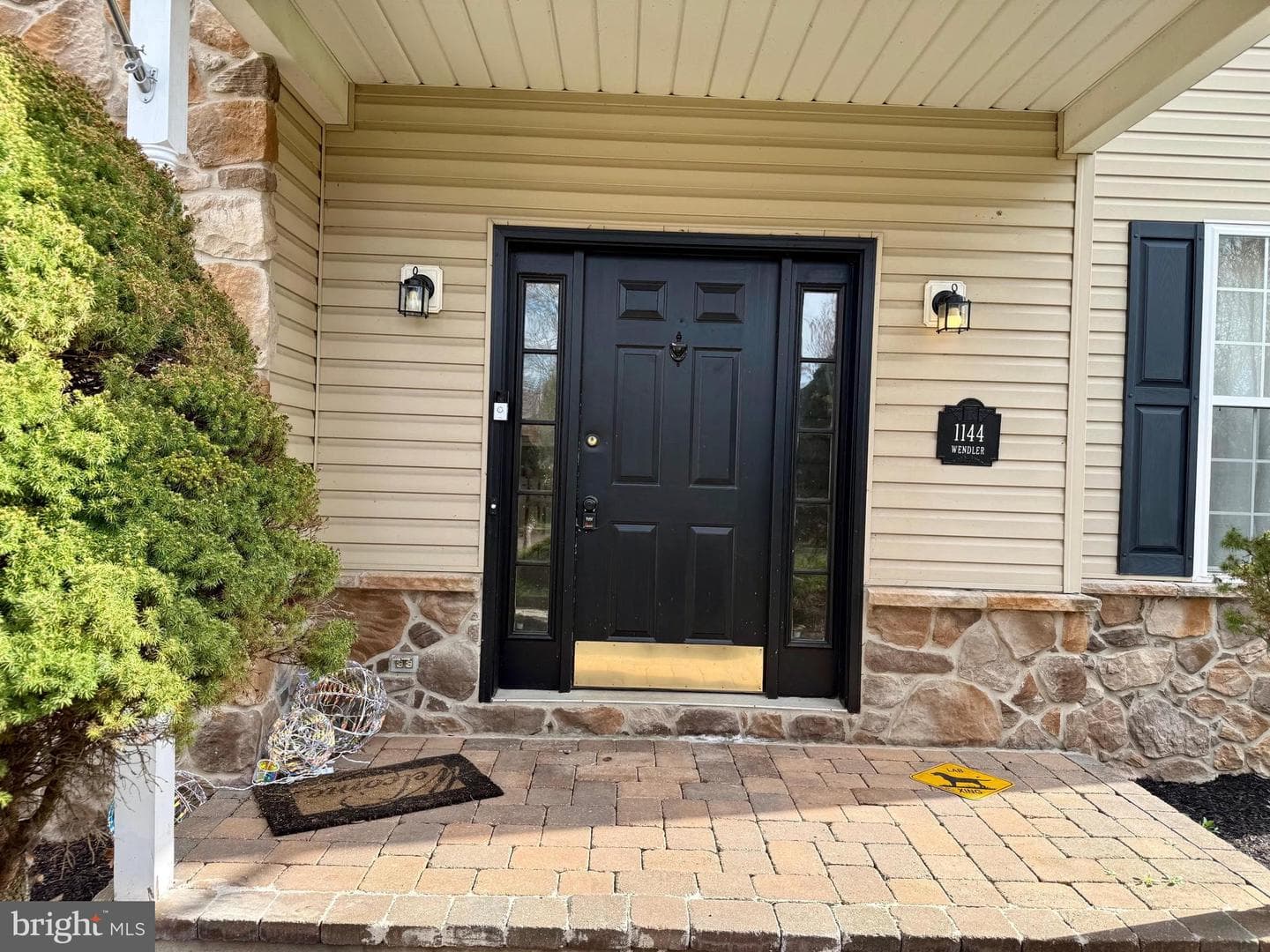 1144 Wendler Circle photo 3