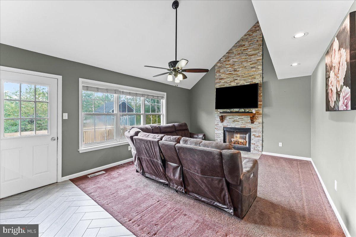 113 Midland Drive photo 12