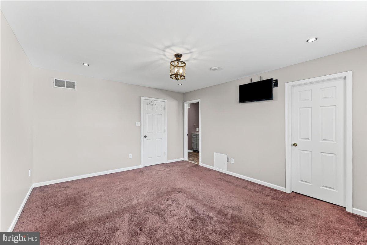 113 Midland Drive photo 20