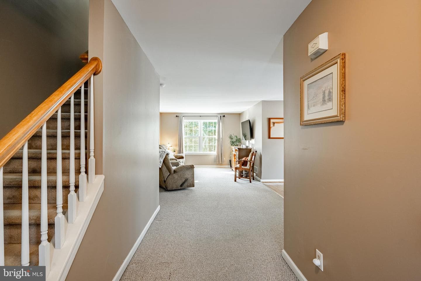 300 Revere Court photo 4