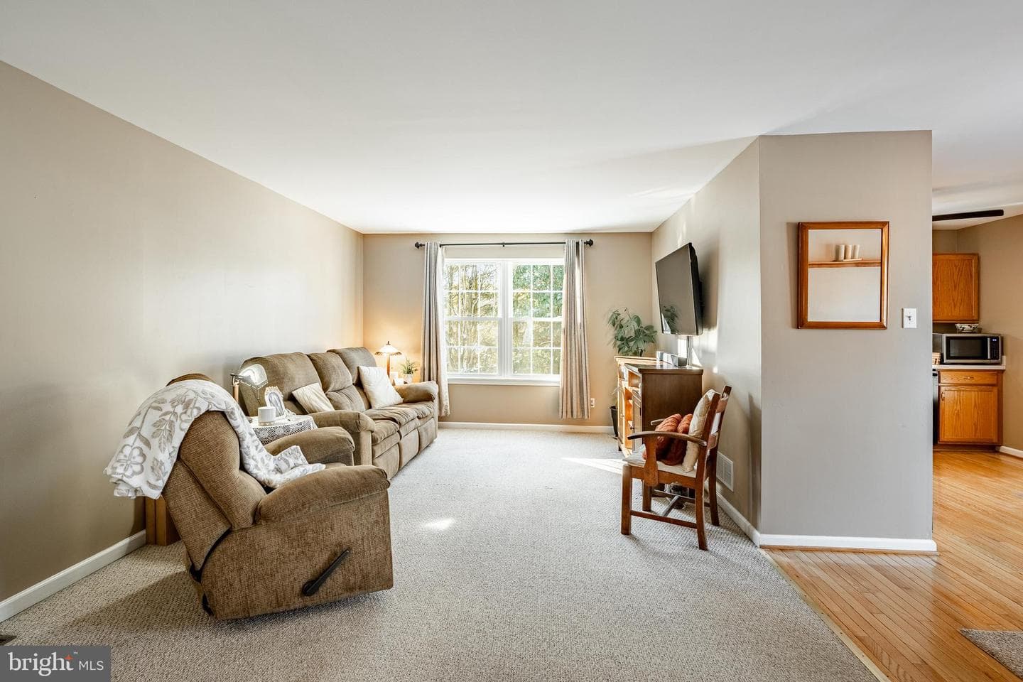 300 Revere Court photo 5