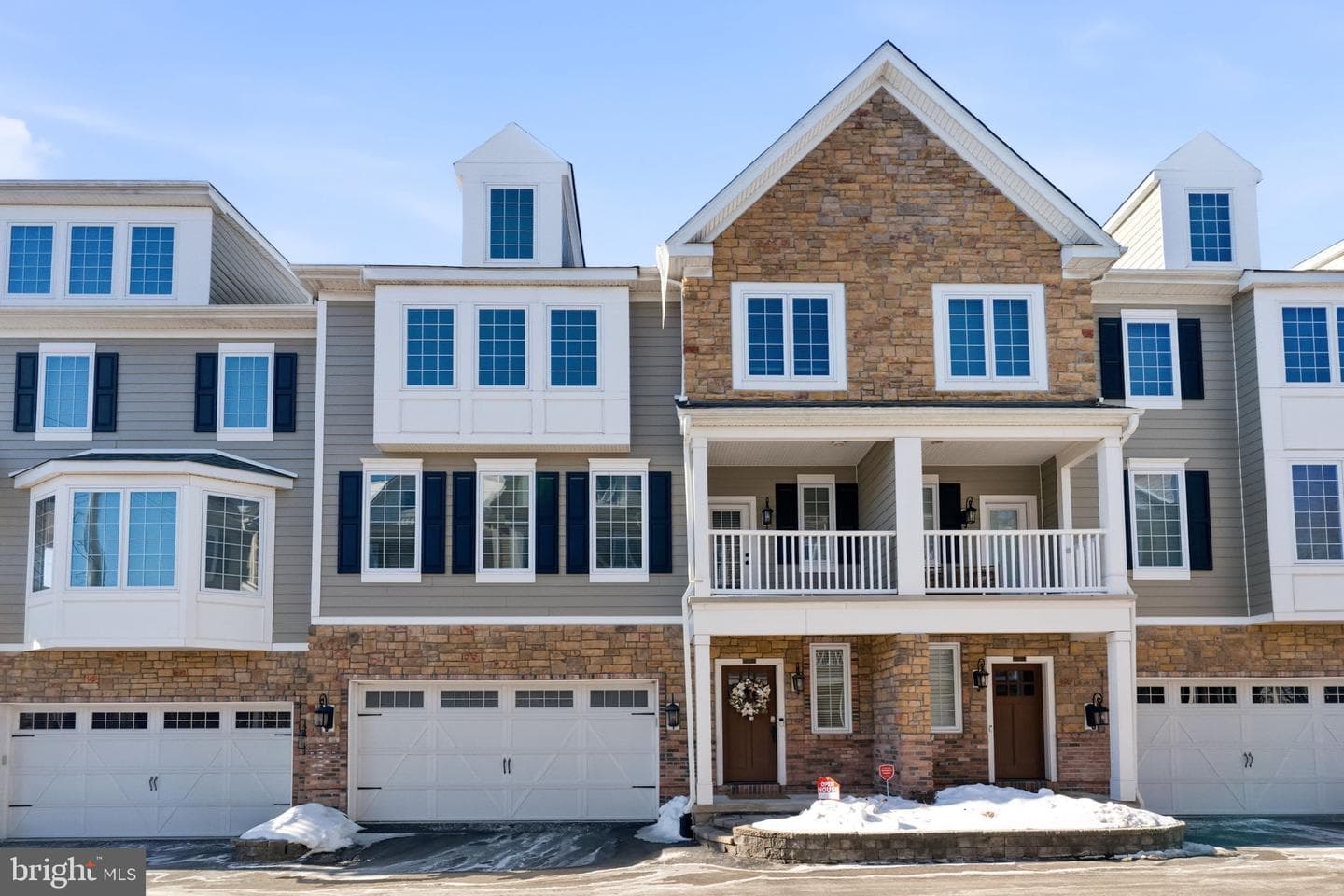 23 Grey Court