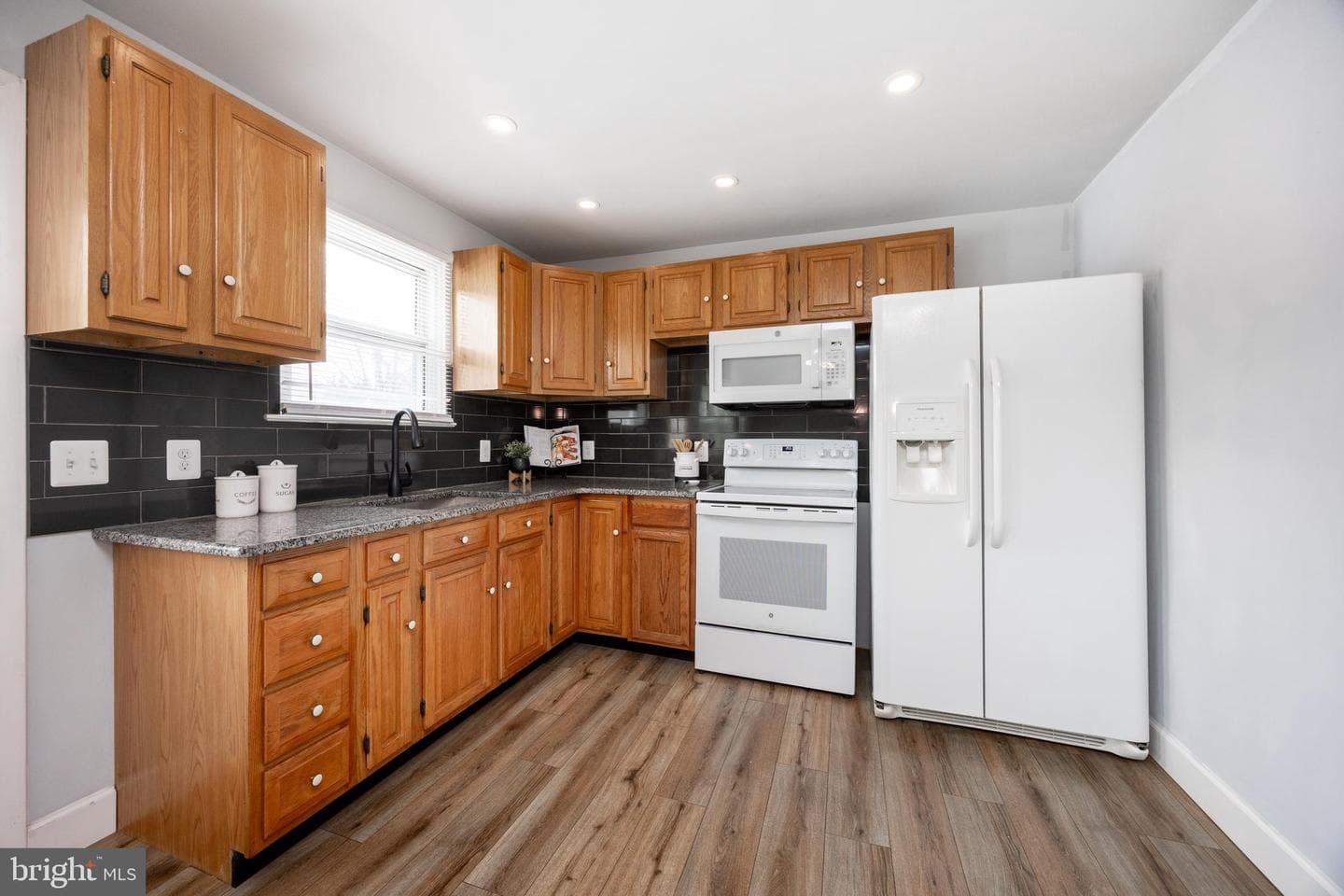 528 Virginia Avenue photo 14