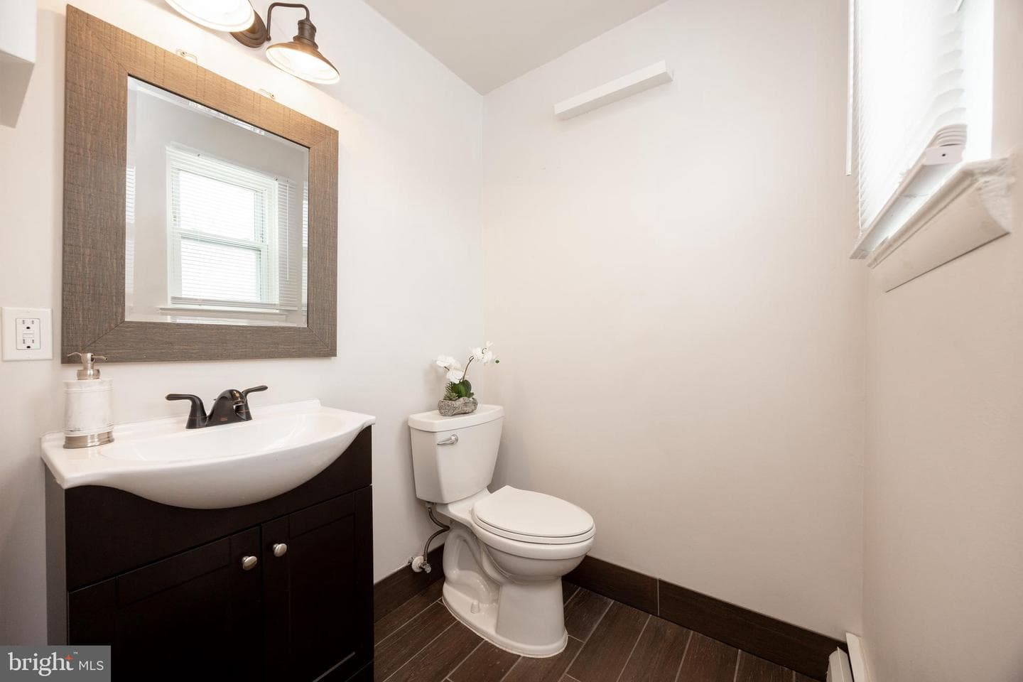 528 Virginia Avenue photo 21
