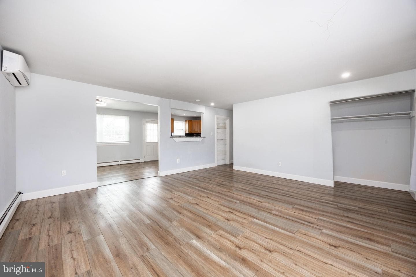 528 Virginia Avenue photo 8