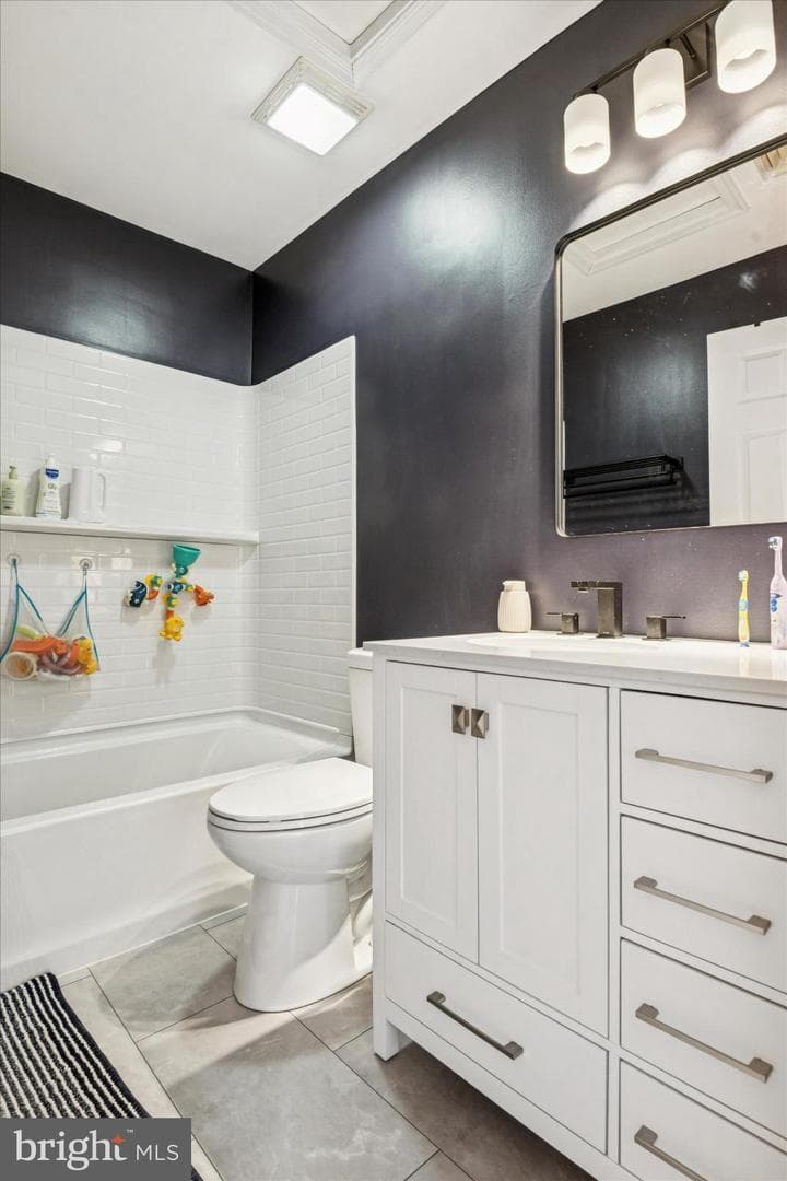 101 Newport Circle photo 18