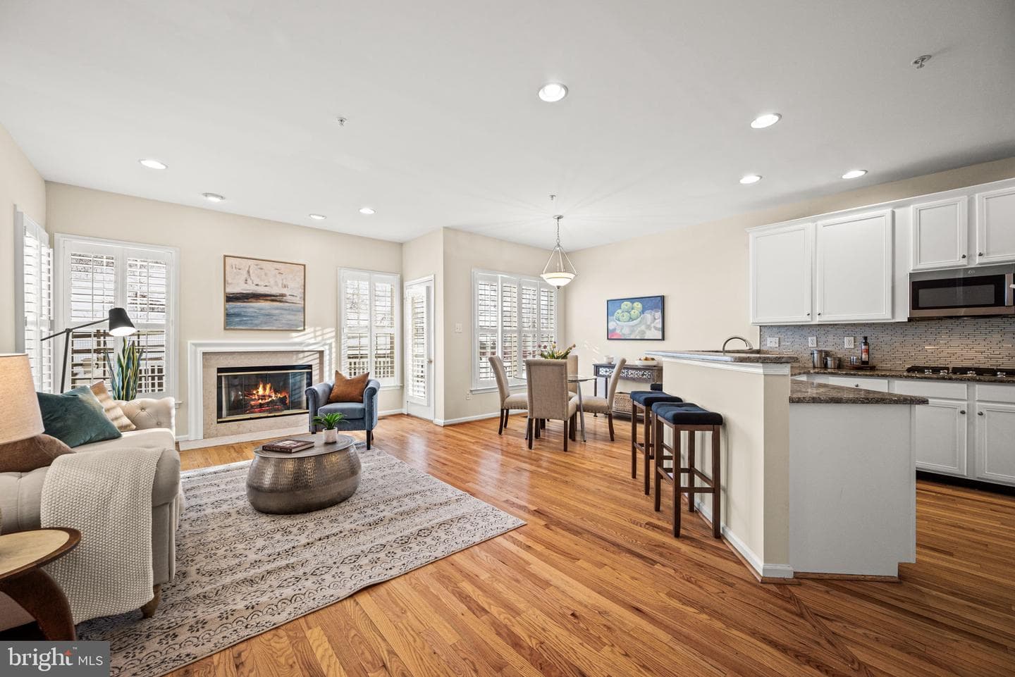 236 Silverbell Court photo 3