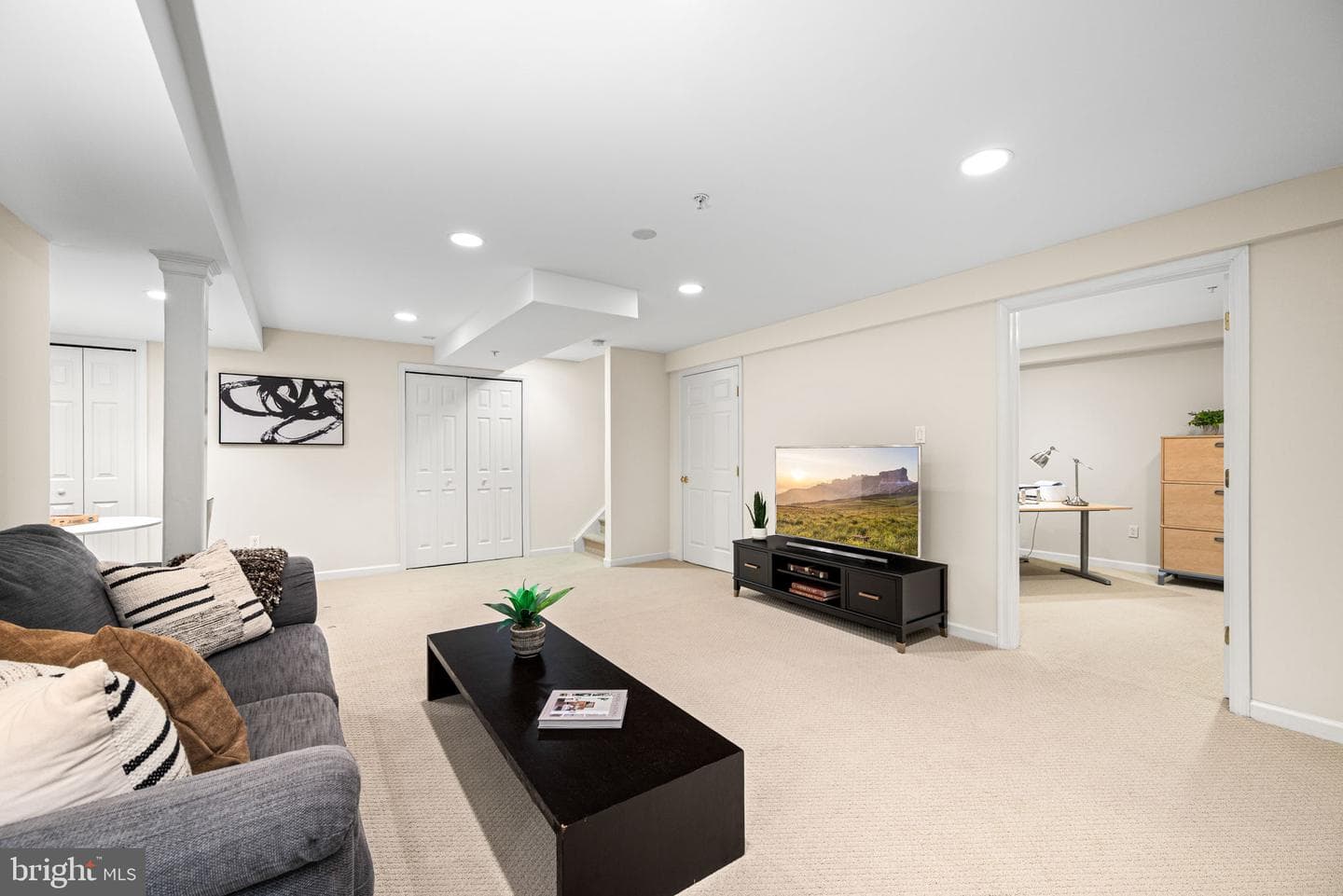 236 Silverbell Court photo 42