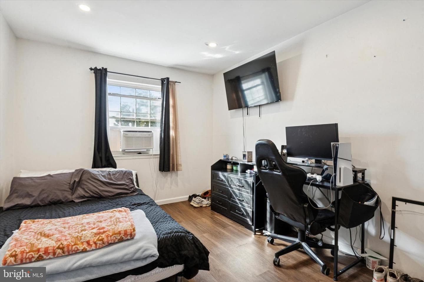 83 Brighton Court #306 photo 15