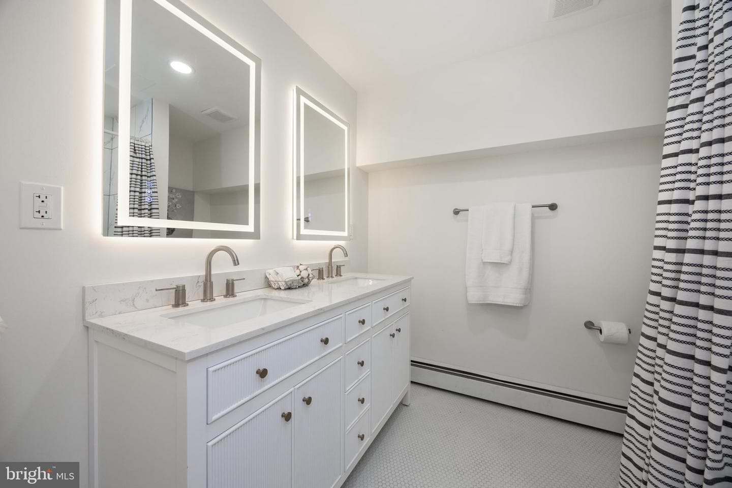 110 Merlin Road photo 24
