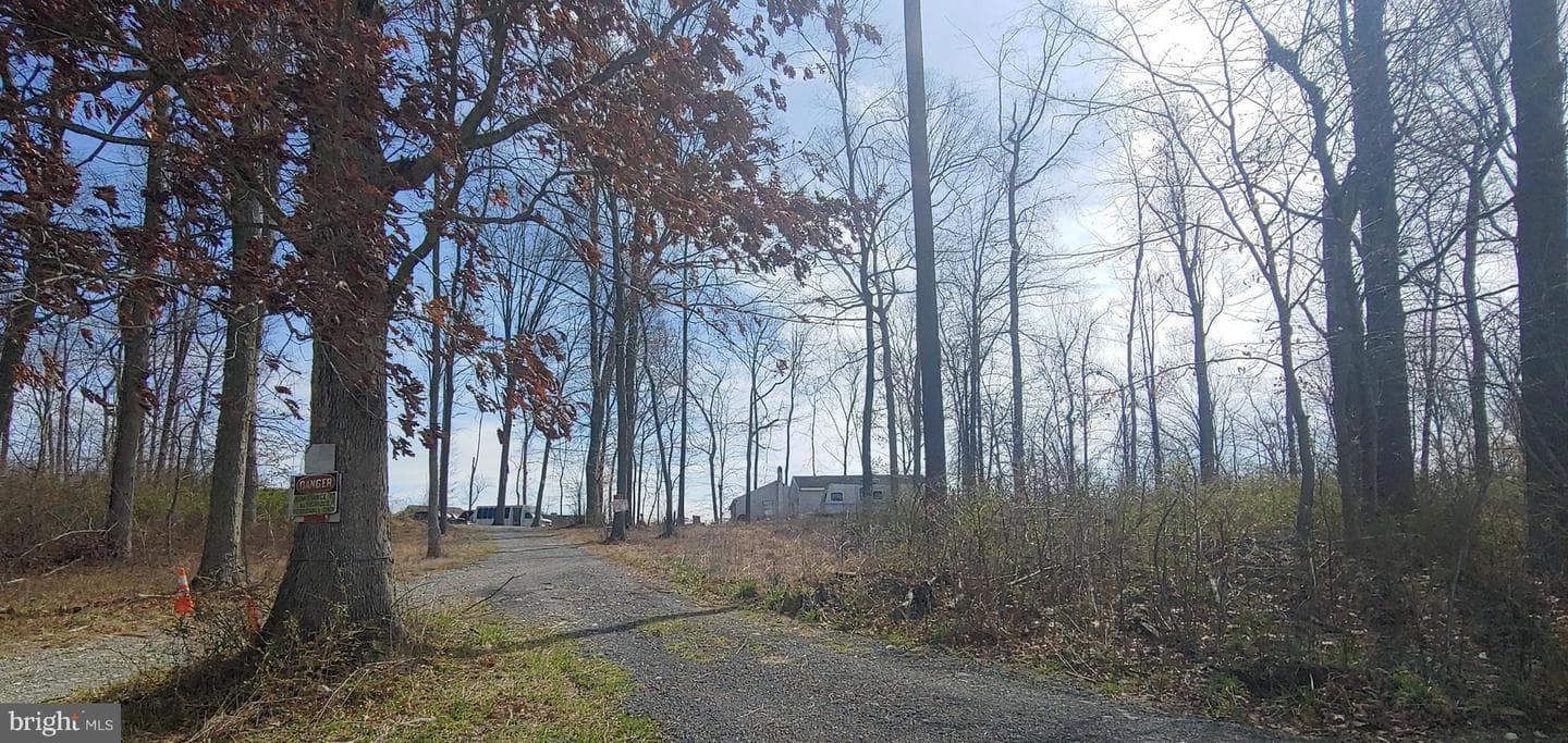727 Ewing Road