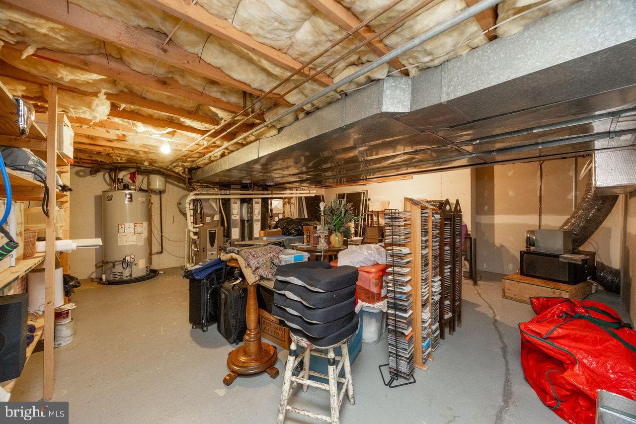 5 Woodford Lane photo 41